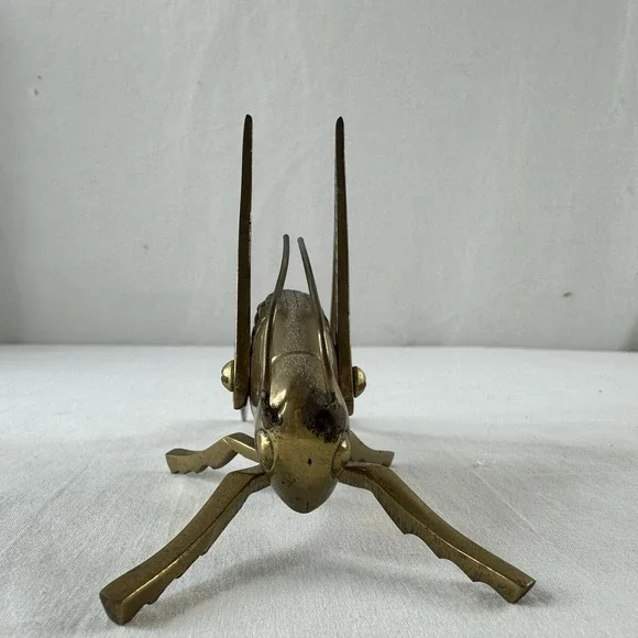 Vintage Solid Brass Cricket/Grasshopper Figurine Paperweight W/ Moveable Legs - Picture 4 of 10